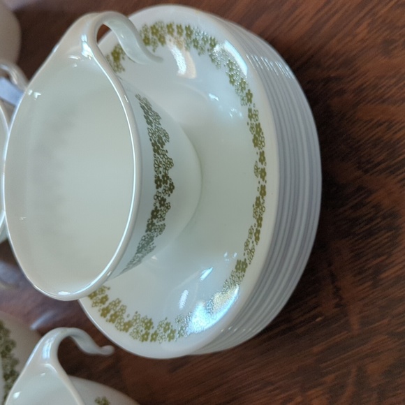 Corelle Spring Blossom Crazy Daisy Coffee Cups Hook Handle (7 cups, 10 saucers) - Picture 6 of 7